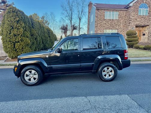 2012 Jeep Liberty Sport