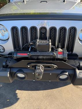 Gray 2018 Jeep Wrangler JK Sport