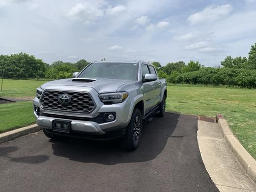 2022 Toyota Tacoma TRD Sport