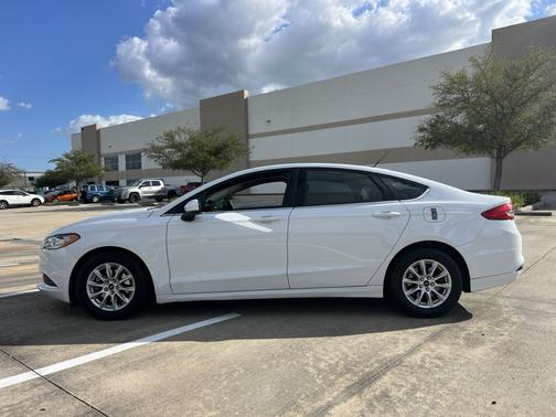2018 Ford Fusion S