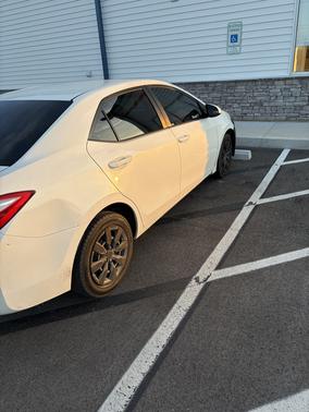 White 2014 Toyota Corolla LE