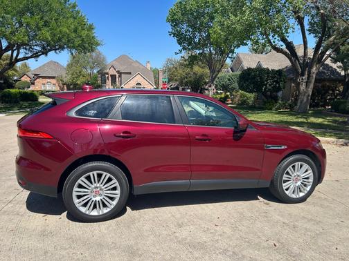 Red 2017 Jaguar F-PACE 35t Premium