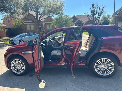 Red 2017 Jaguar F-PACE 35t Premium