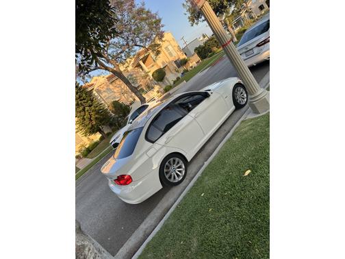 2011 BMW 328 i