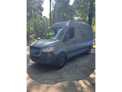 2020 Mercedes-Benz Sprinter 2500 Standard Roof