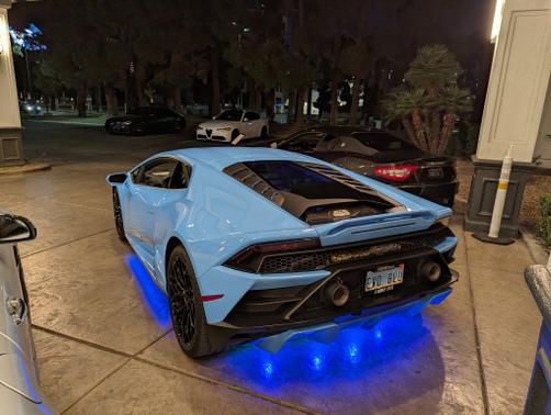 2021 Lamborghini Huracan EVO Base