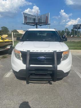 White 2015 Ford Utility Police Interceptor Base