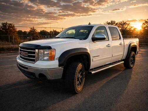 White 2012 GMC Sierra 1500 SL