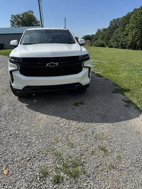 2023 Chevrolet Suburban RST