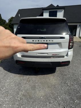 2023 Chevrolet Suburban RST