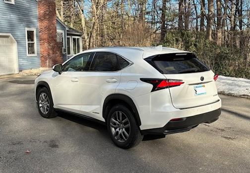 2015 Lexus NX 300h Base