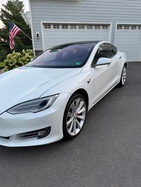 2019 Tesla Model S Performance