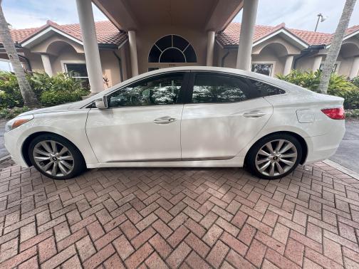 2013 Hyundai Azera Base