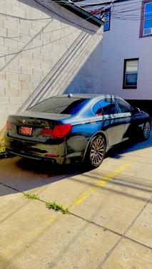 2012 BMW 750 i xDrive