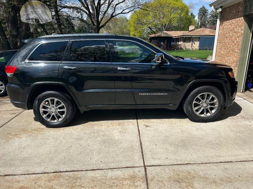 Black 2014 Jeep Grand Cherokee Limited