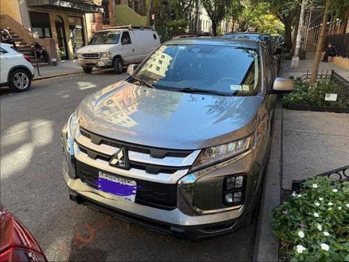 Gray 2023 Mitsubishi Outlander Sport 2.0 ES