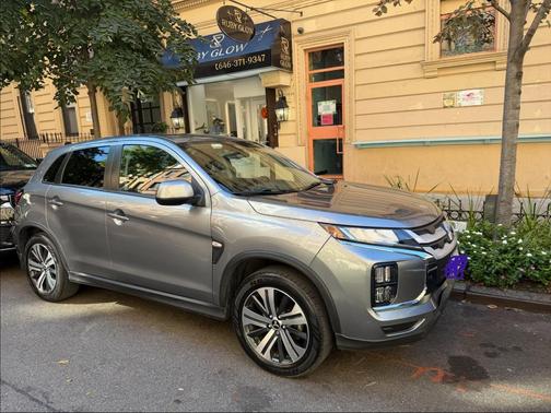 Gray 2023 Mitsubishi Outlander Sport 2.0 ES
