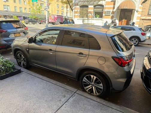 Gray 2023 Mitsubishi Outlander Sport 2.0 ES