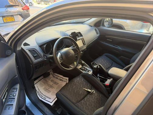 Gray 2023 Mitsubishi Outlander Sport 2.0 ES