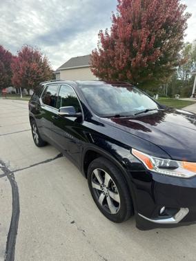 Black 2020 Chevrolet Traverse LT Leather
