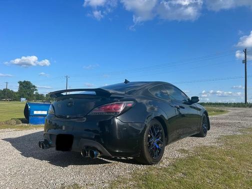 Black 2015 Hyundai Genesis Coupe 3.8 Base