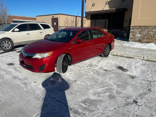 2013 Toyota Camry Hybrid LE