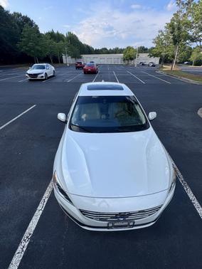 White 2015 Volvo S60 T5 Platinum
