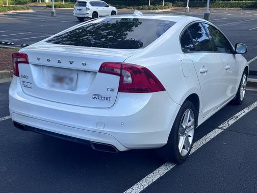 White 2015 Volvo S60 T5 Platinum