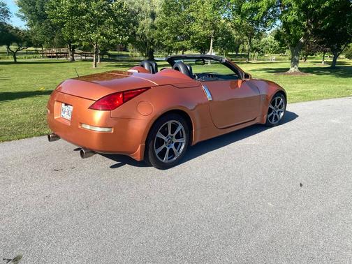 2004 Nissan 350Z Touring
