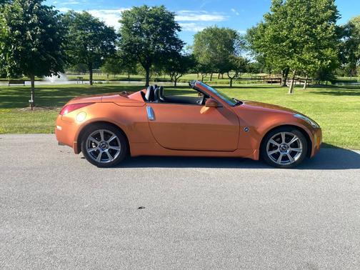 2004 Nissan 350Z Touring
