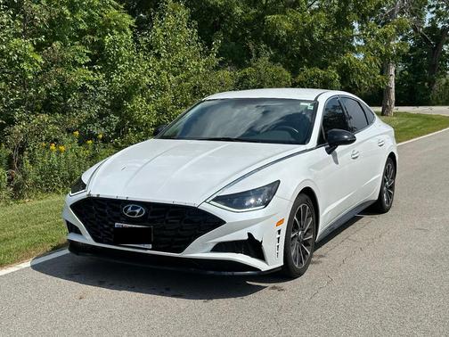 White 2020 Hyundai SONATA SEL Plus