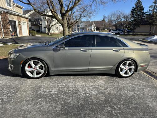 2017 Lincoln MKZ Reserve