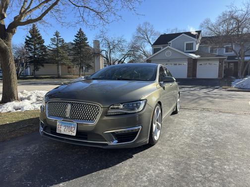 2017 Lincoln MKZ Reserve