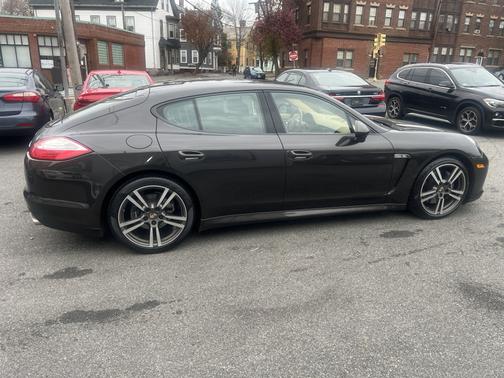 2012 Porsche Panamera Panamera