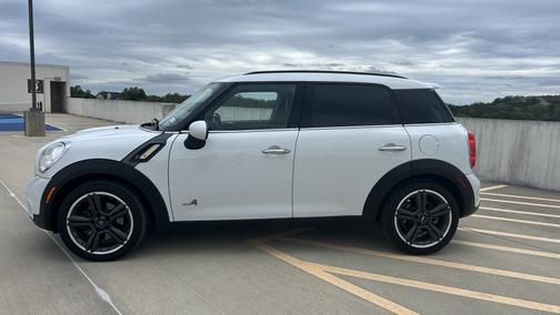 White 2014 MINI Countryman Cooper S ALL4
