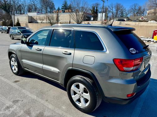 2012 Jeep Grand Cherokee Laredo