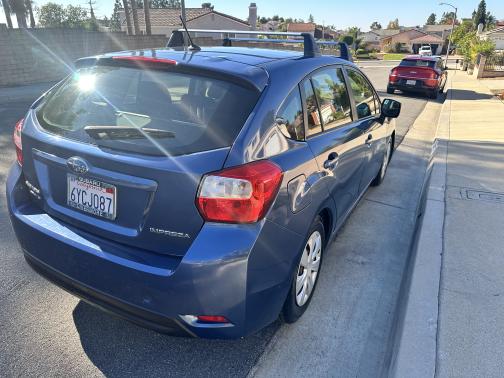 2012 Subaru Impreza 2.0i