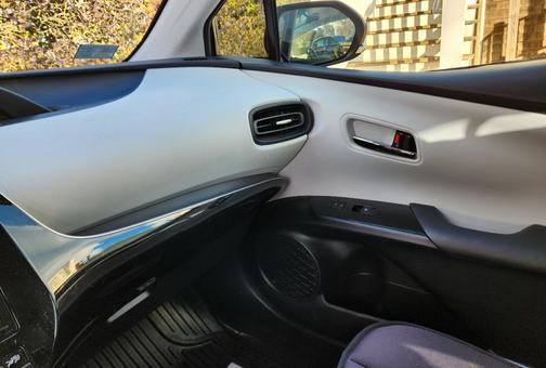 2017 Toyota Prius Four