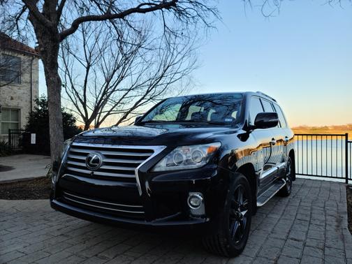 2015 Lexus LX 570 Base