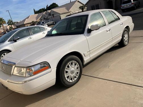 2005 Mercury Grand Marquis GS