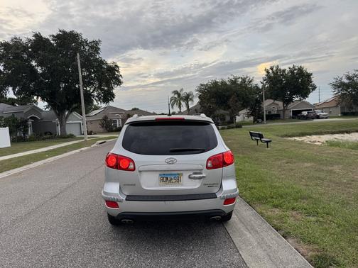 Silver 2008 Hyundai SANTA FE SE