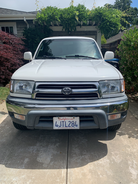 2000 Toyota 4Runner SR5 4WD