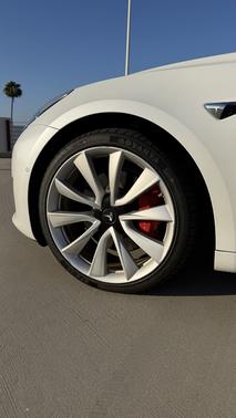 White 2019 Tesla Model 3 Performance