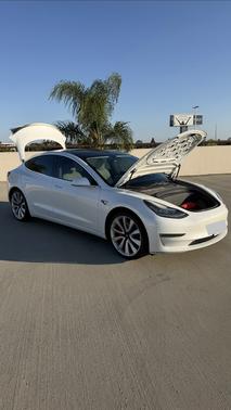 White 2019 Tesla Model 3 Performance