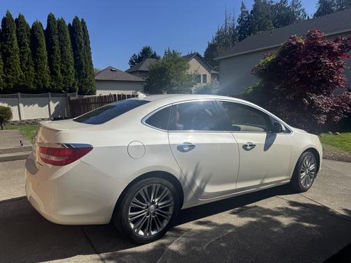 2012 Buick Verano Leather