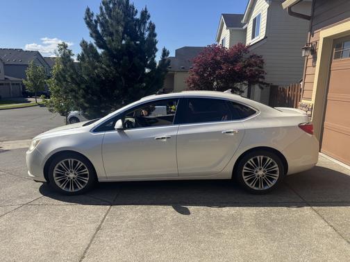 2012 Buick Verano Leather