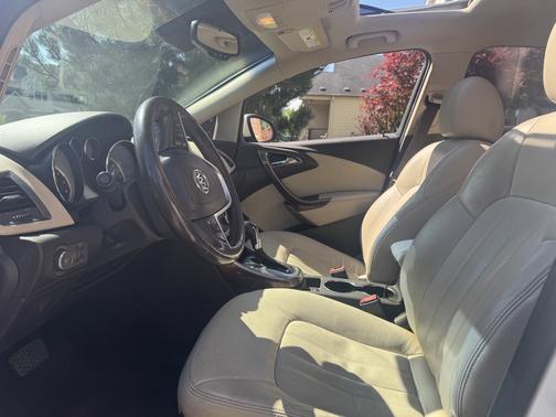 2012 Buick Verano Leather
