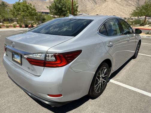 2017 Lexus ES 350 Base