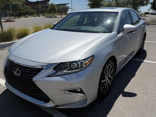 2017 Lexus ES 350 Base