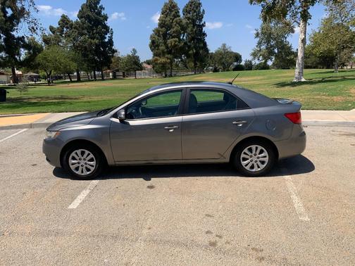 Gray 2010 Kia Forte EX